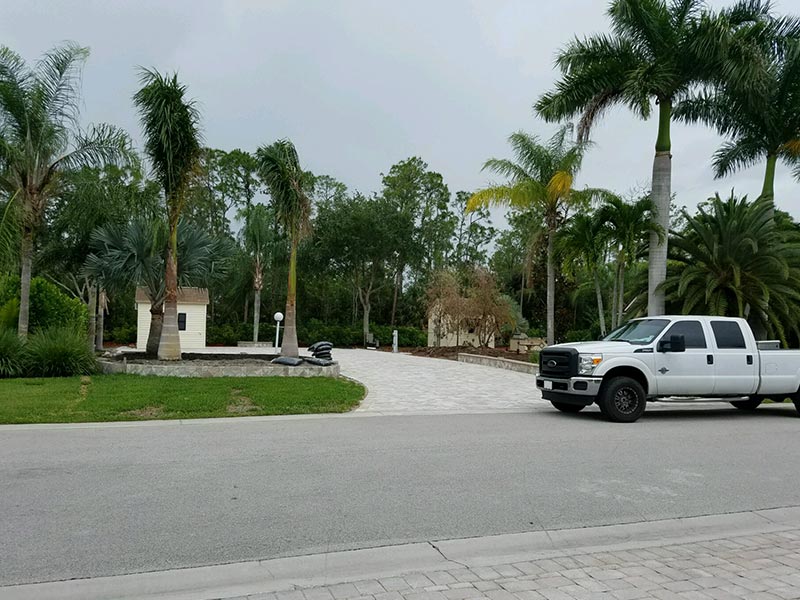 Mobile-Banner-Cruz Ventura Pavers and Landscaping